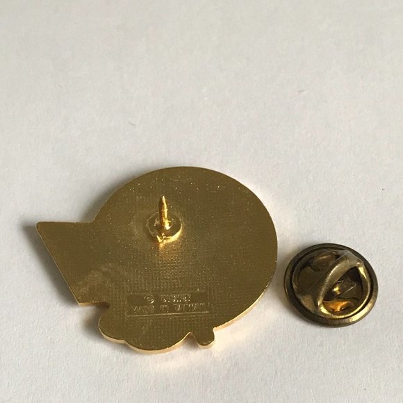 Vintage Disney Mickey Animator Pin Lapel Artist Signed Taiwan Rare Disneyana - Picture 8 of 10